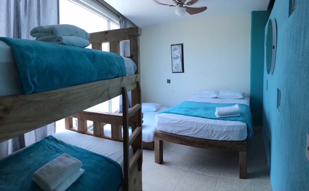 Hostal Бусериас Экстерьер фото